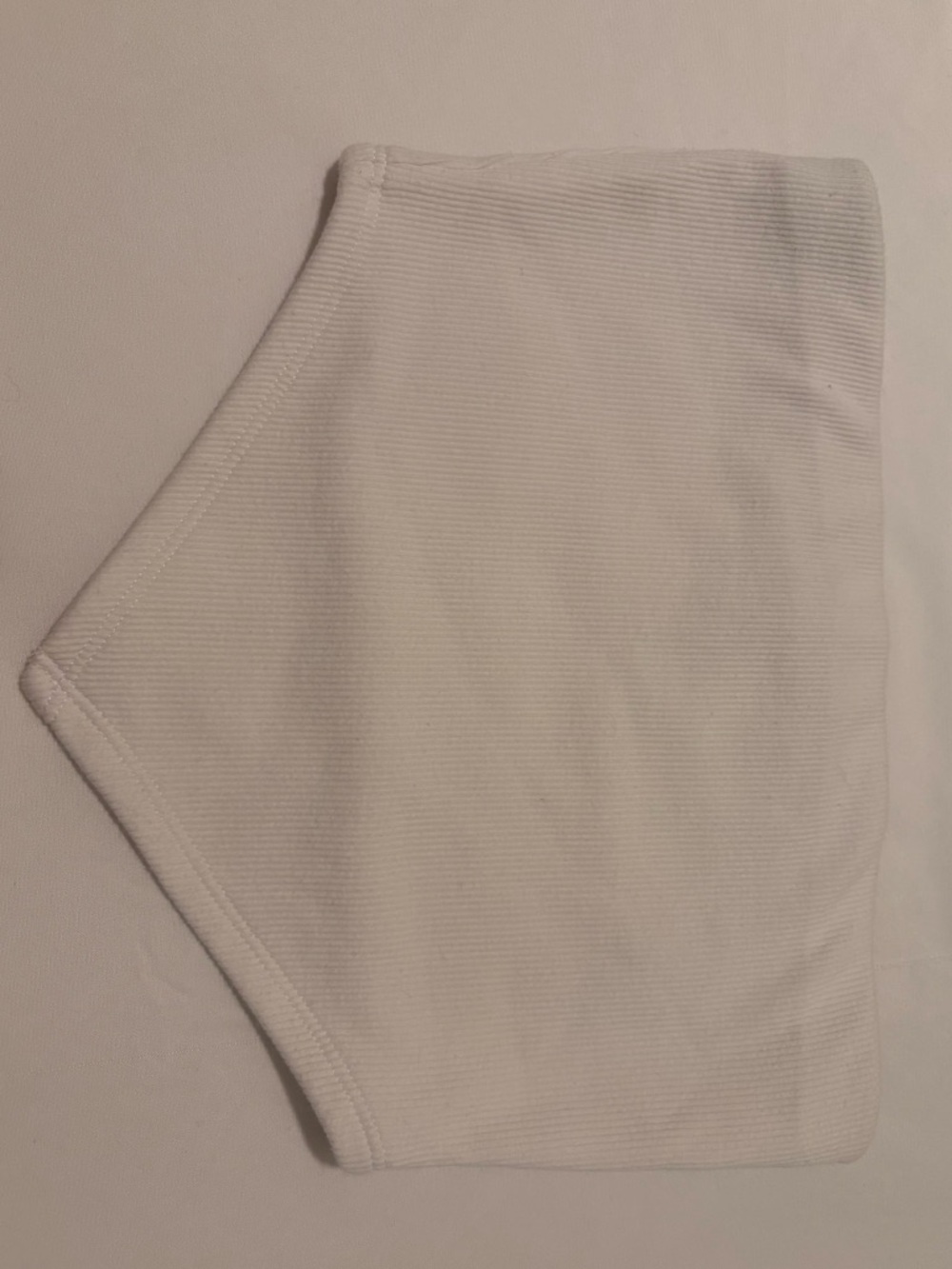 Forever 21 White Ribbed Cropped Strapless Shirt